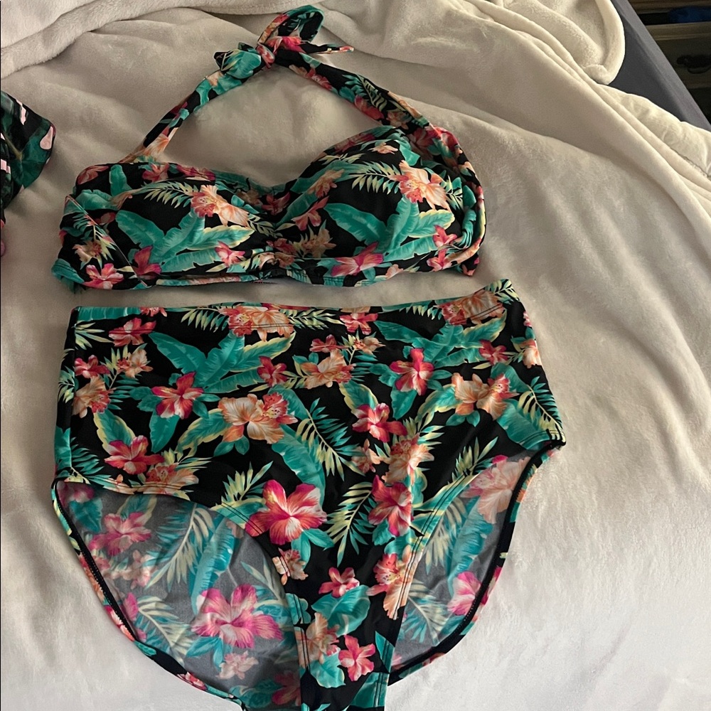 Forever 21 Tropical Floral High-Waisted bikini